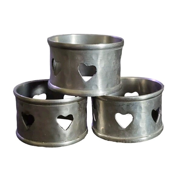 3x Napkin Rings Silver Tone Heavy Metal Cut-out Hearts Design Romantic Love EUC - Picture 1 of 4